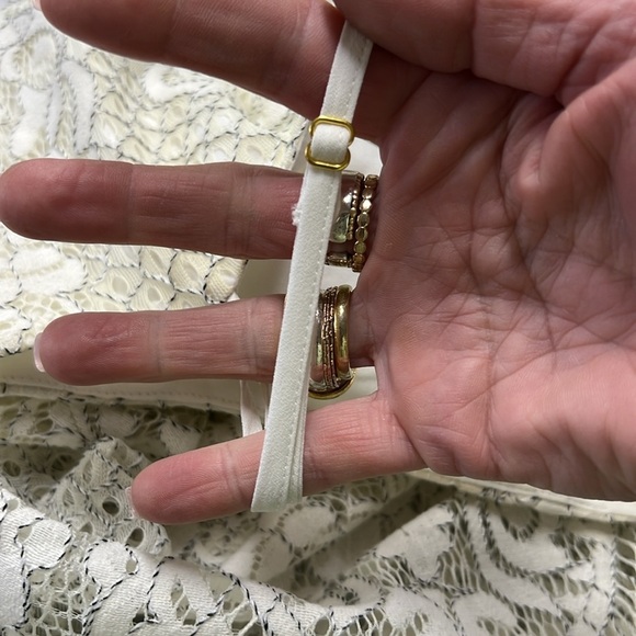 Shona Joy Cream Lace Handkerchief Hemline Midi Length Sleeveless Dress Size US8 - Picture 14 of 15